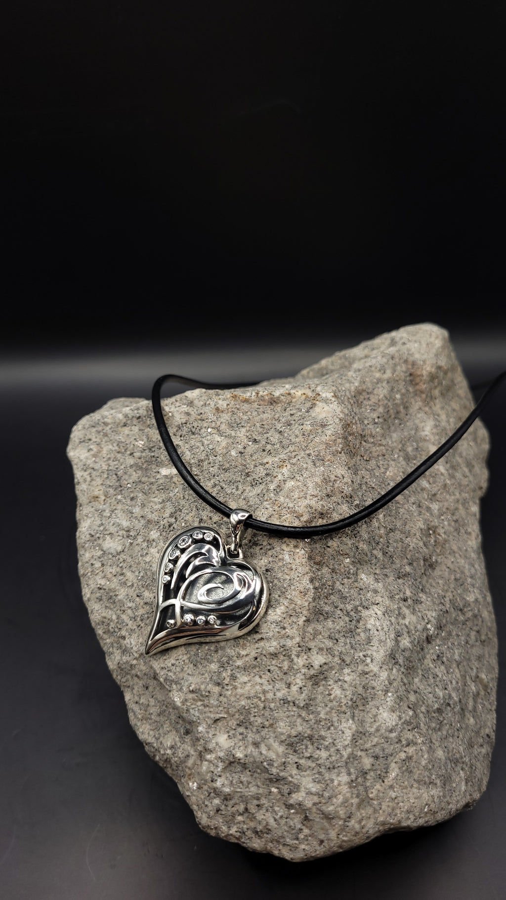 Anhänger "Love Power" · 925 Sterling Silber · weiße Zirkonia