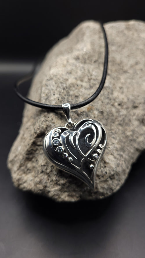 Anhänger "Love Power" · 925 Sterling Silber · weiße Zirkonia