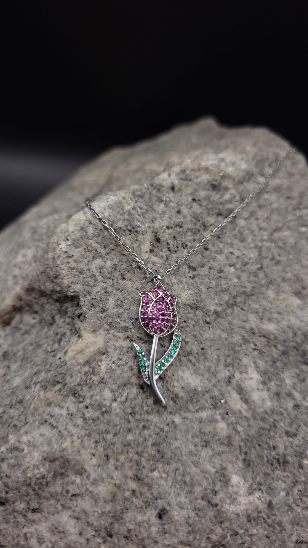 Collier "Tulpe" · 925 Sterling Silber · Edelsteine · Rubin, Smaragd