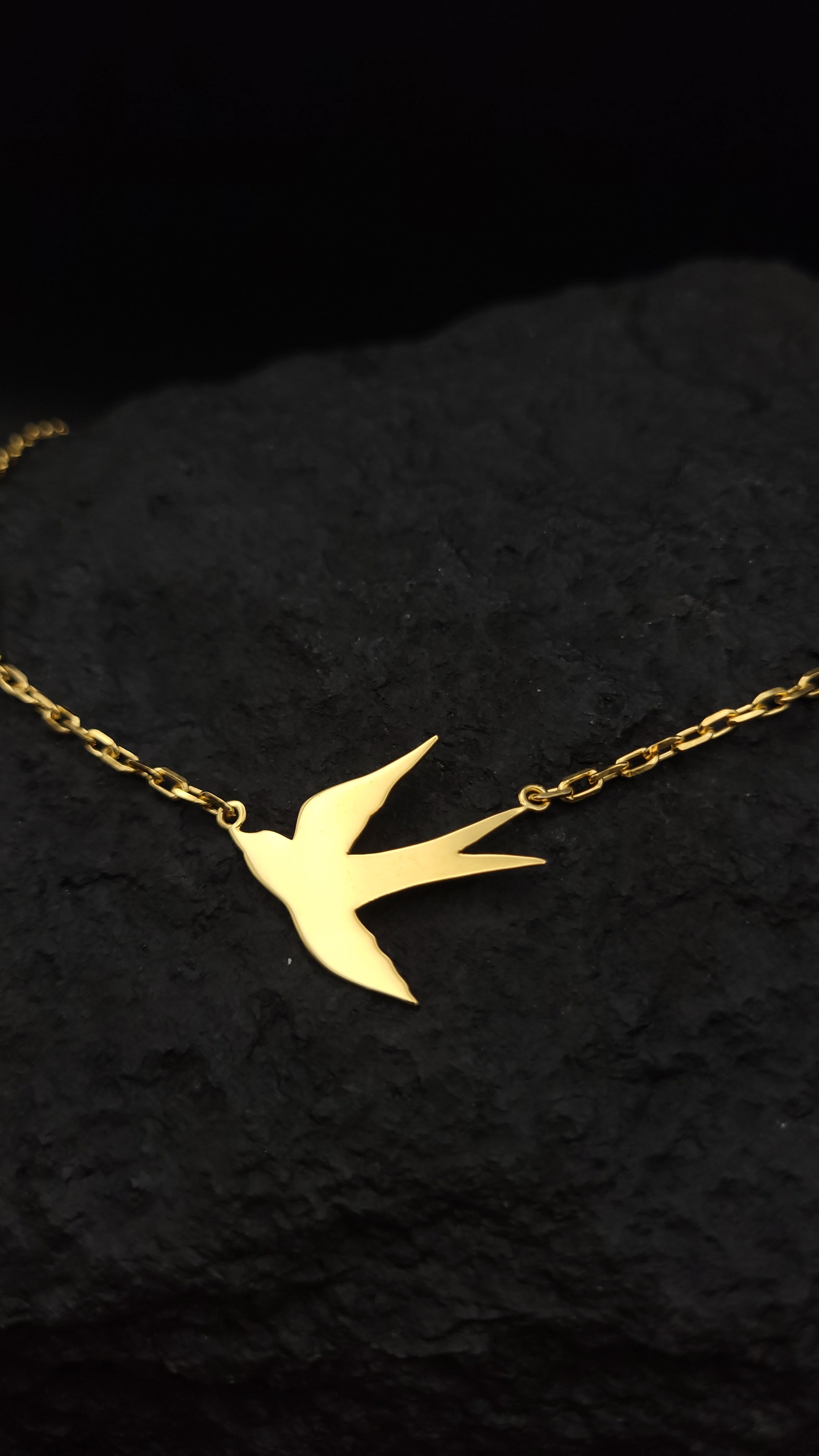 Collier "Schwalbenflug" · 925 Sterling Silber · personalisierbar · Krafttier