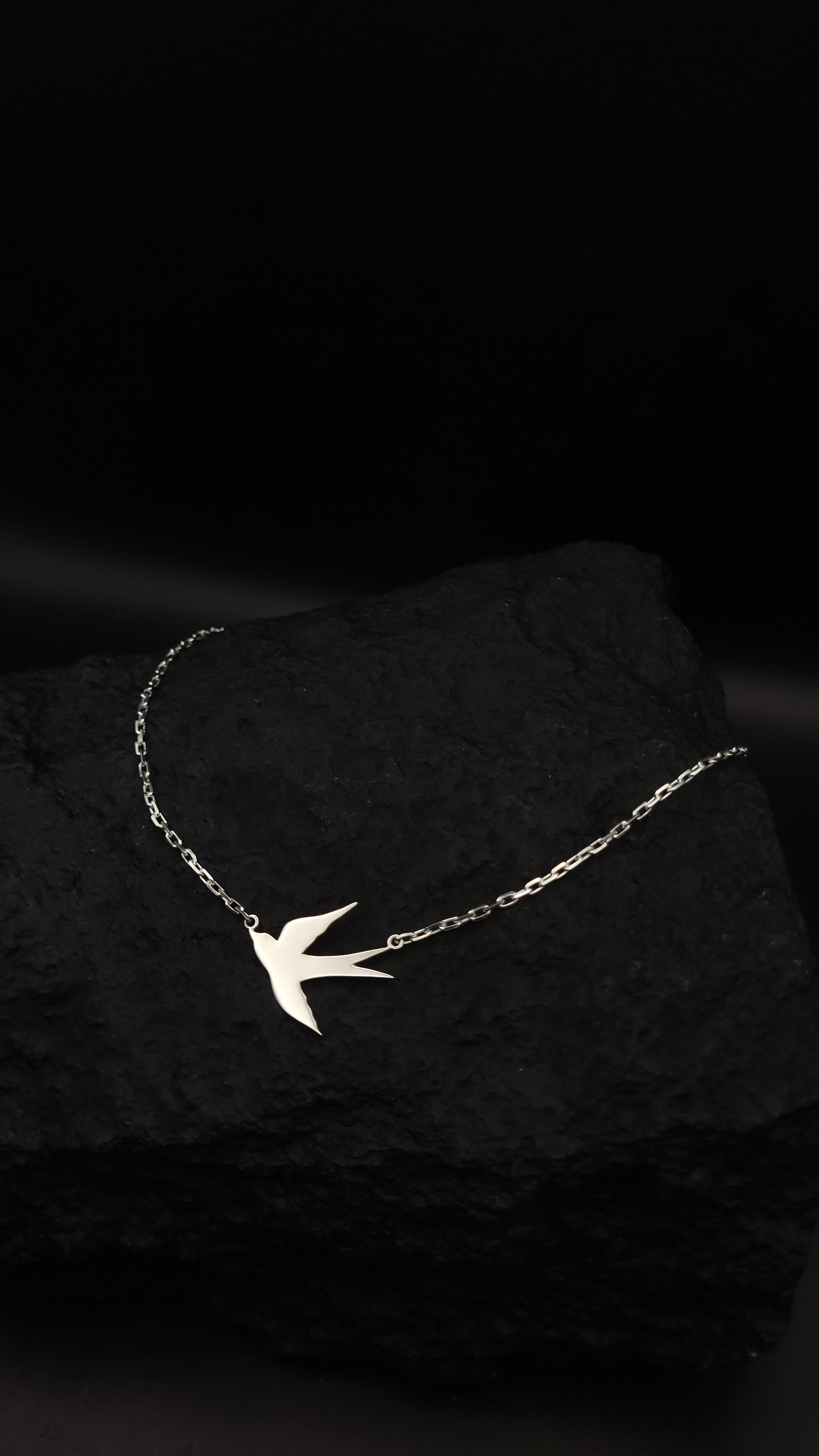 Collier "Schwalbenflug" · 925 Sterling Silber · personalisierbar · Krafttier