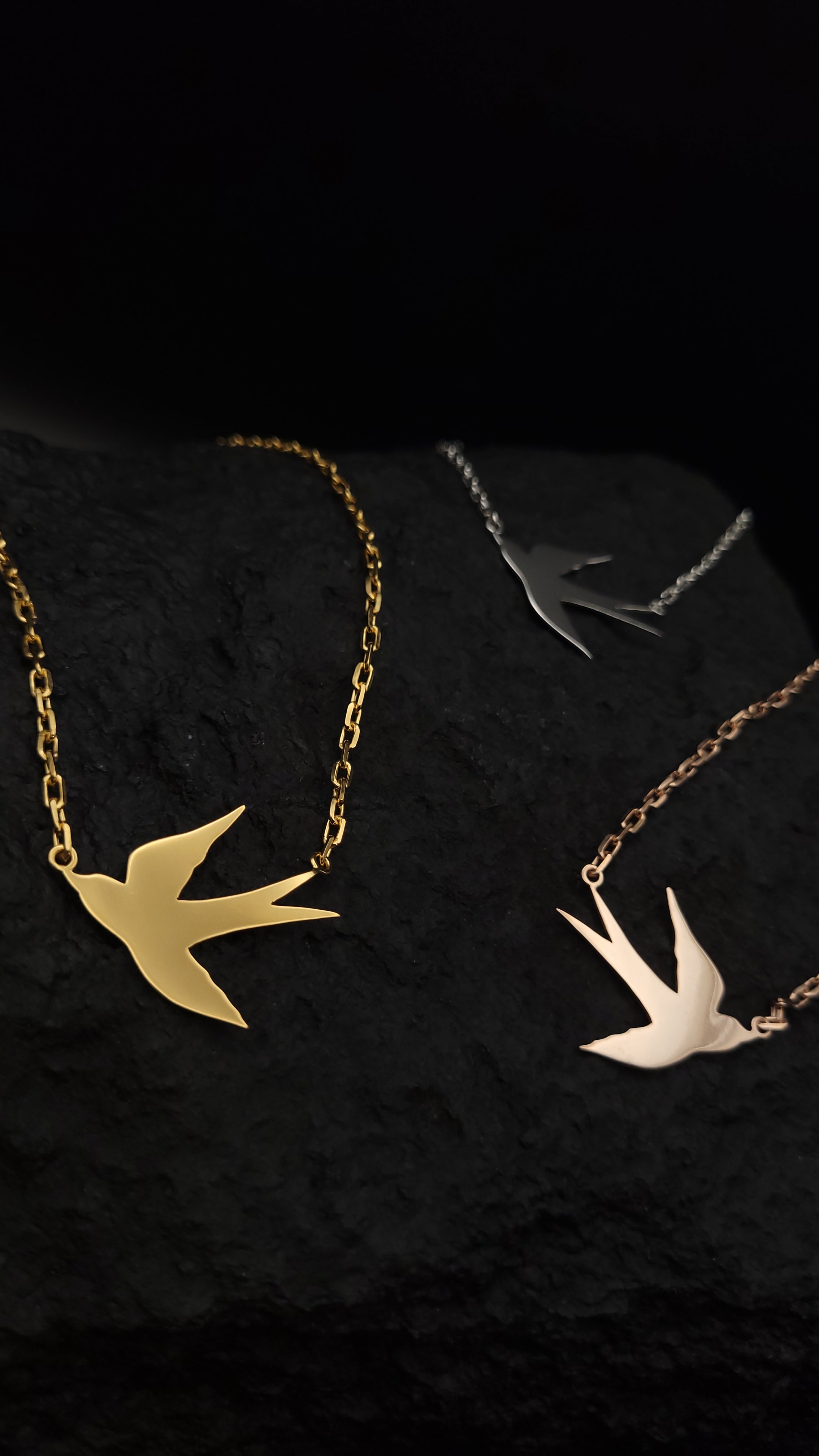Collier "Schwalbenflug" · 925 Sterling Silber · personalisierbar · Krafttier