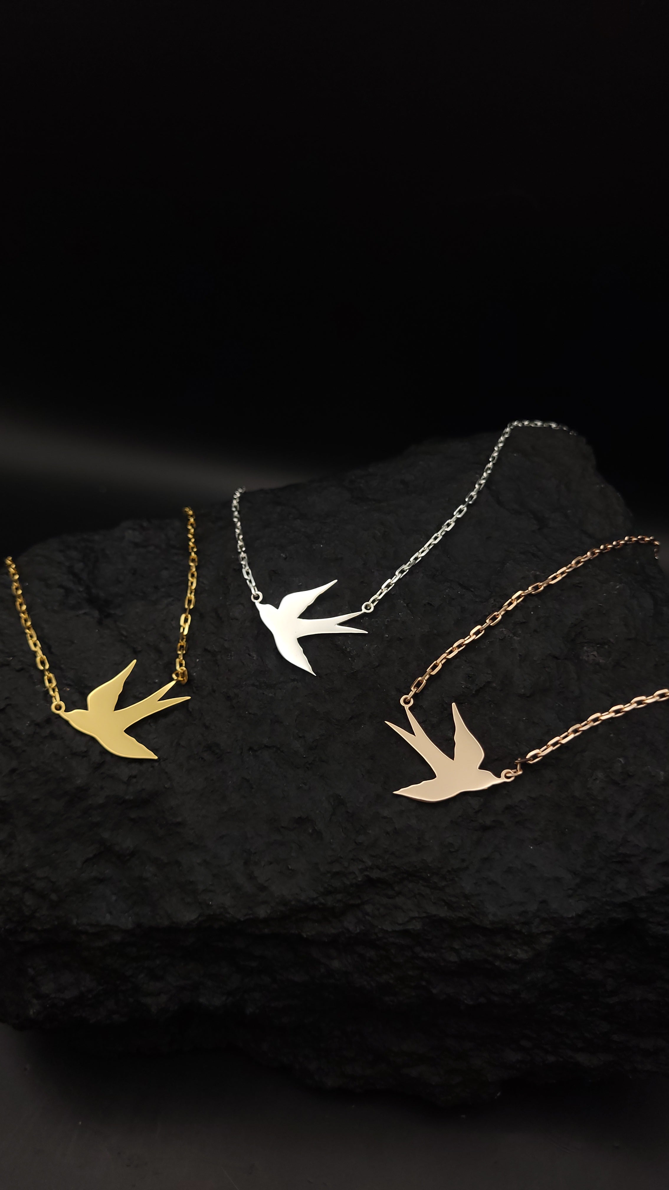 Collier "Schwalbenflug" · 925 Sterling Silber · personalisierbar · Krafttier