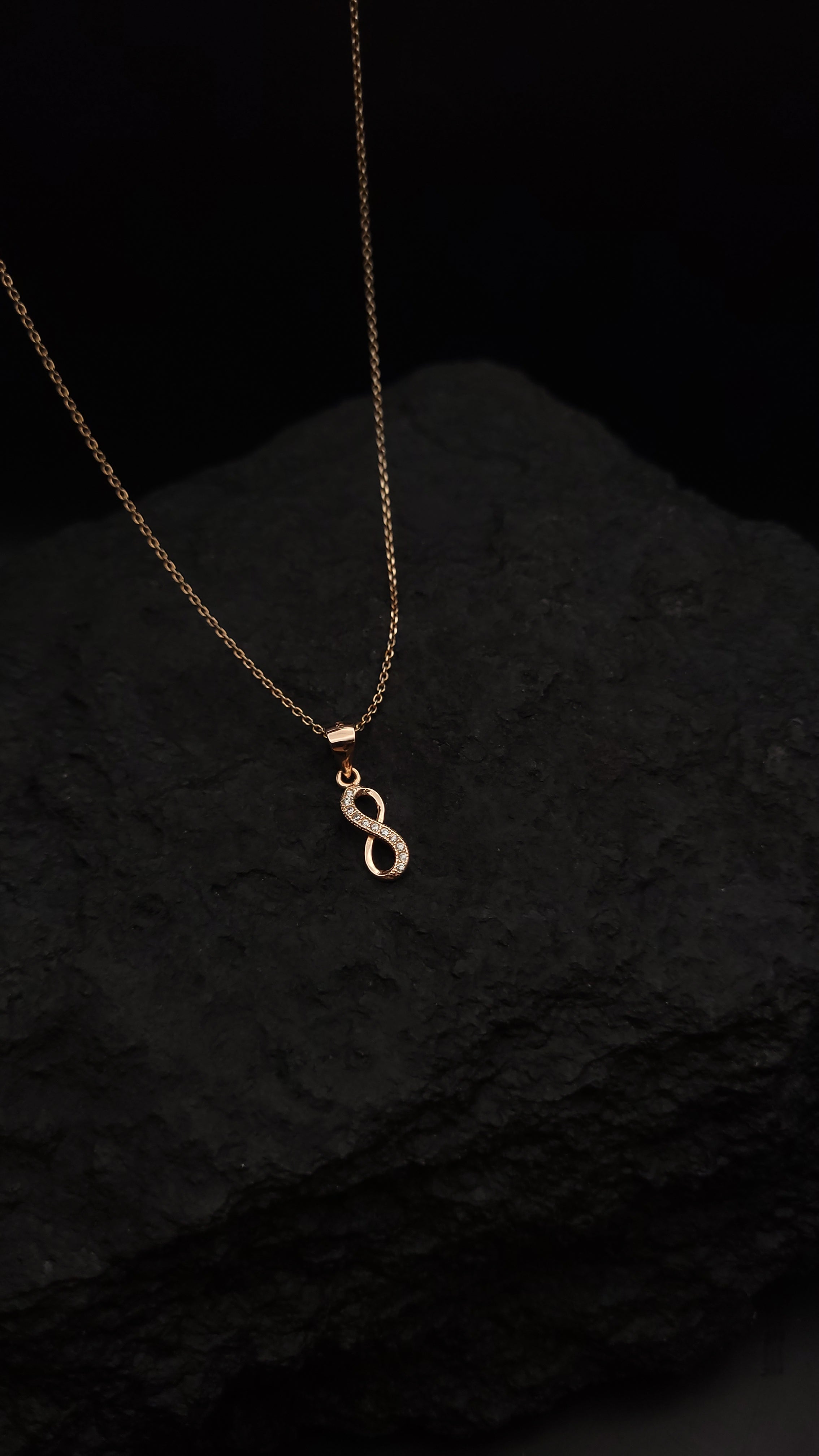 Halskette "Unendlichkeit" · 925 Sterling Silber · Symbolik · Infinity