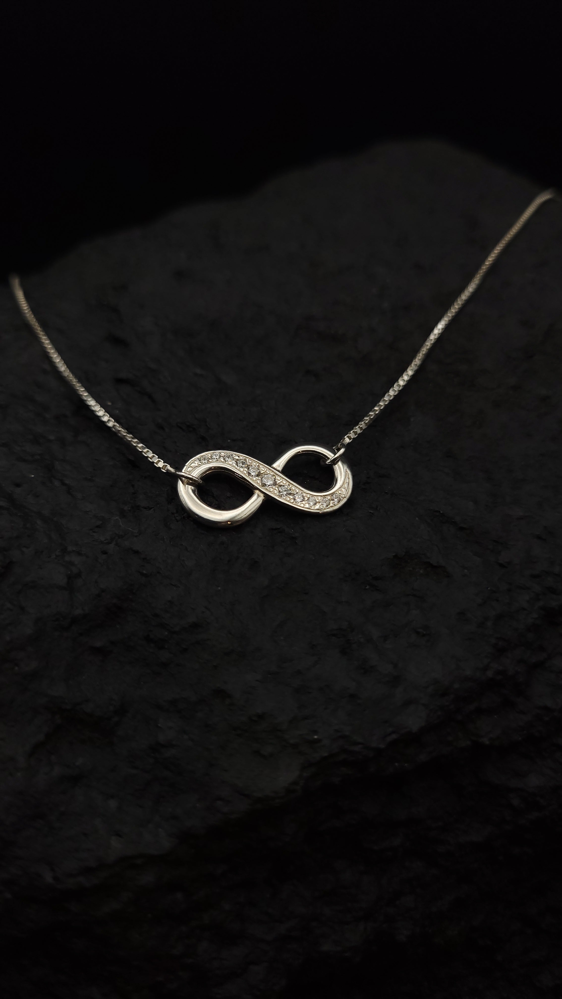 Collier "Unendlichkeit" · 925 Sterling Silber · Symbolik · Infinity