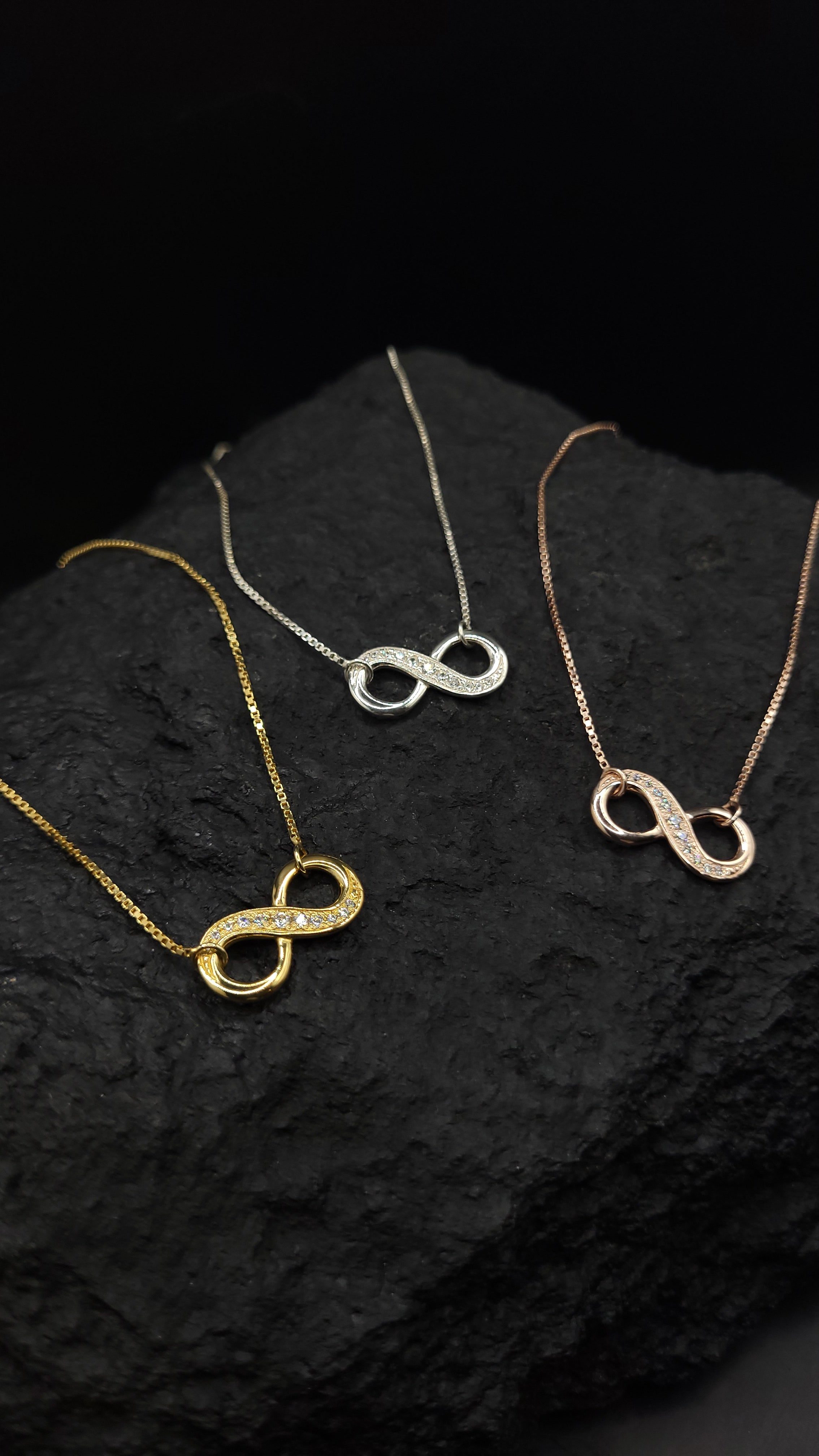 Collier "Unendlichkeit" · 925 Sterling Silber · Symbolik · Infinity