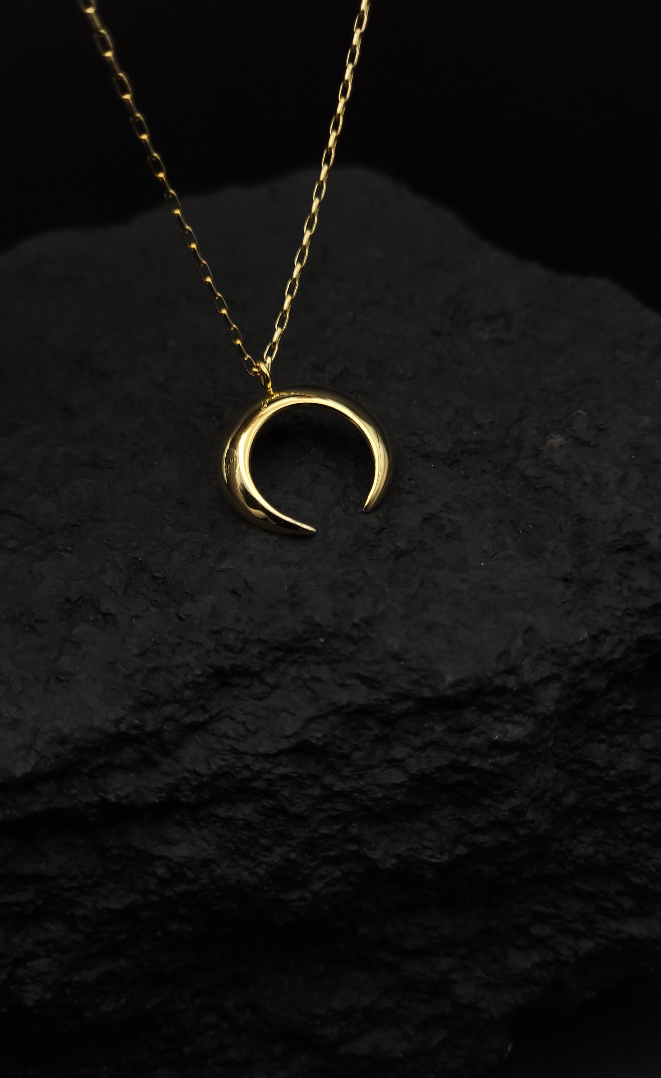 Collier "Luna" · 925 Sterling Silber · Sichelmond · Symbolik