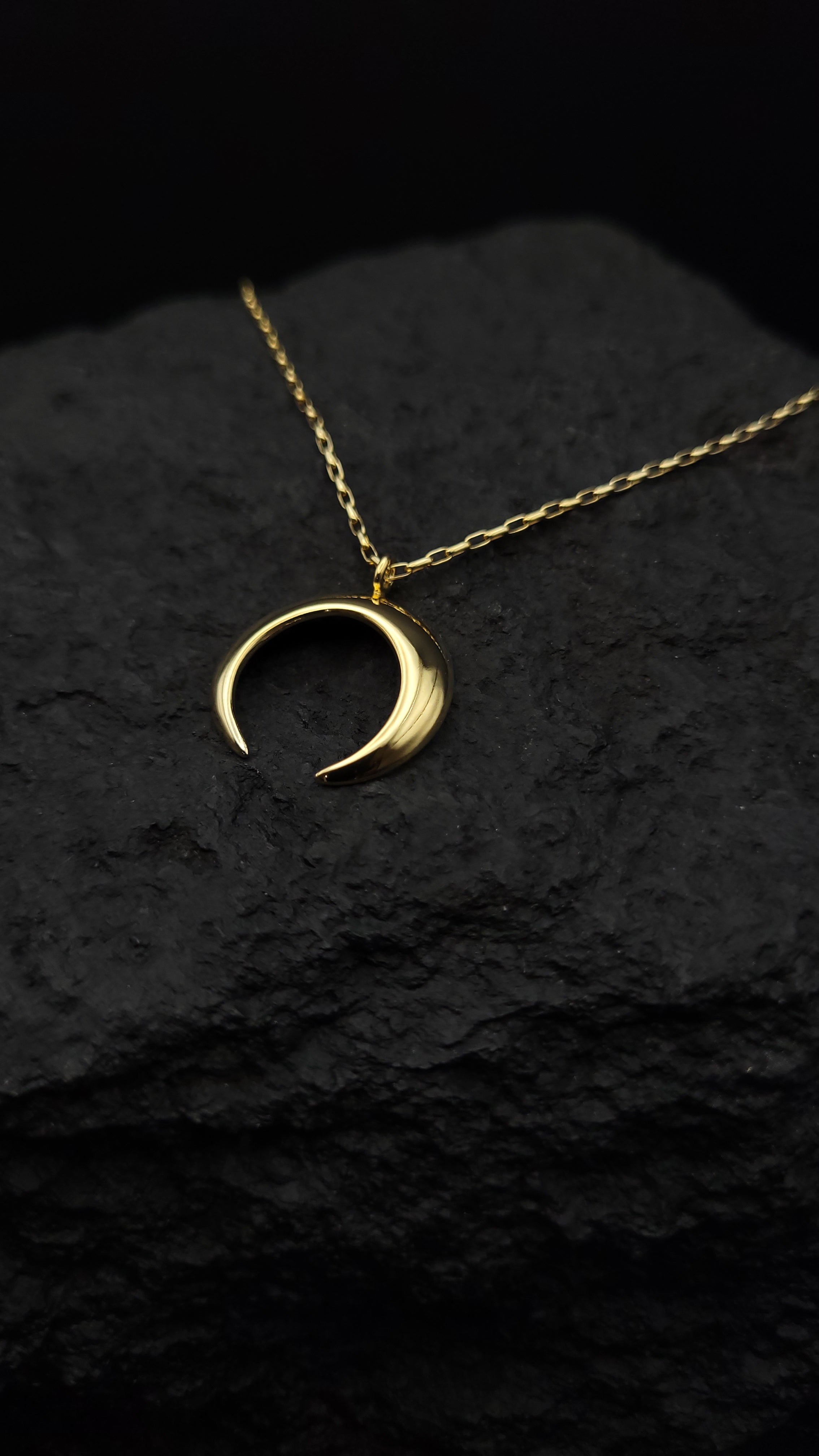 Collier "Luna" · 925 Sterling Silber · Sichelmond · Symbolik