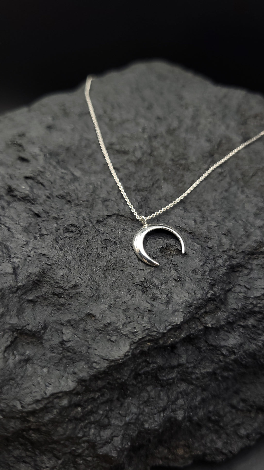 kl. Kollektion "Luna" · 925 Sterling Silber · Sichelmond · Symbolik