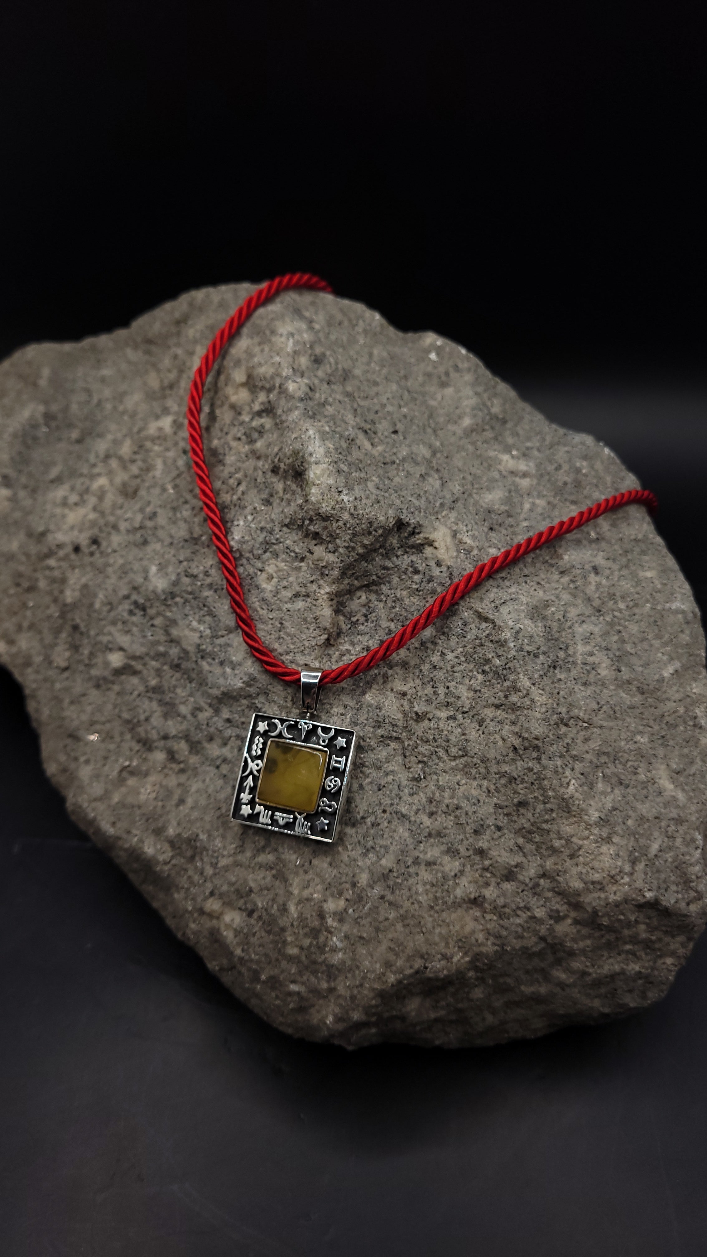 Halskette "Amber Sky" · 925 Sterling Silber · Naturbernstein · Einzelstück