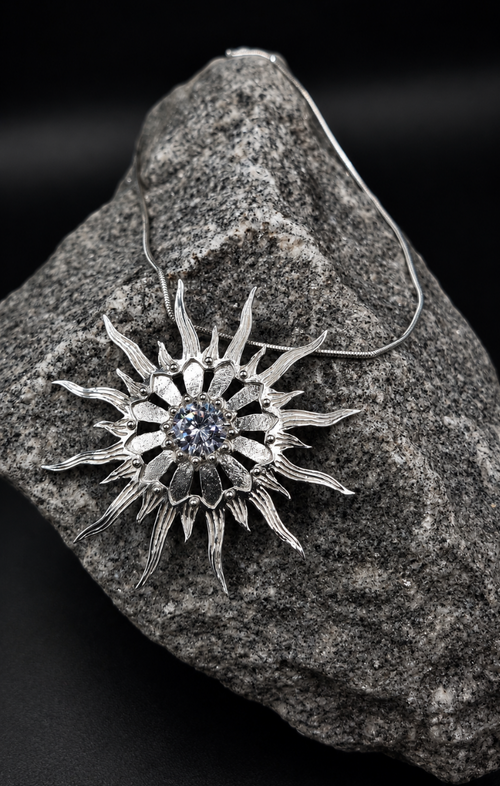 Anhänger "Sonnenfeuer" · 925 Sterling Silber · Zirkonia