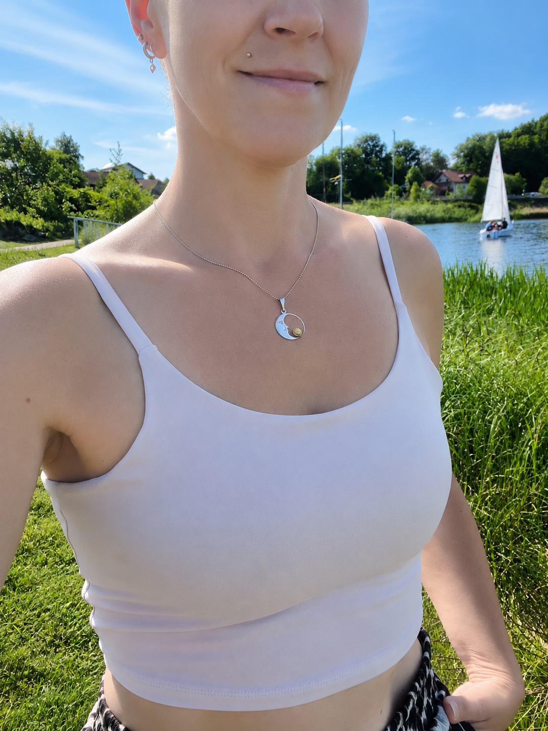 Halskette "Amber Moon" · 925 Sterling Silber · Naturbernstein · Einzelstück