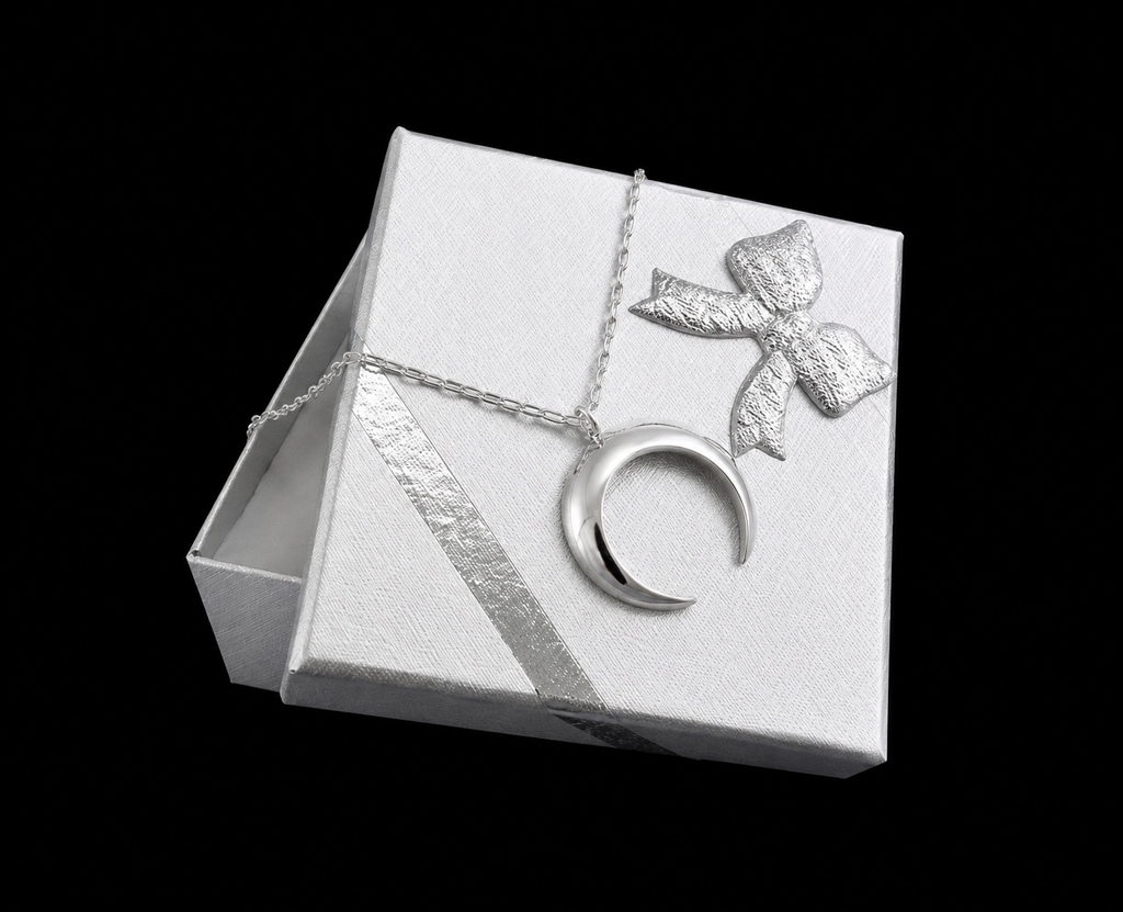 Collier "Luna" · 925 Sterling Silber · Sichelmond · Symbolik