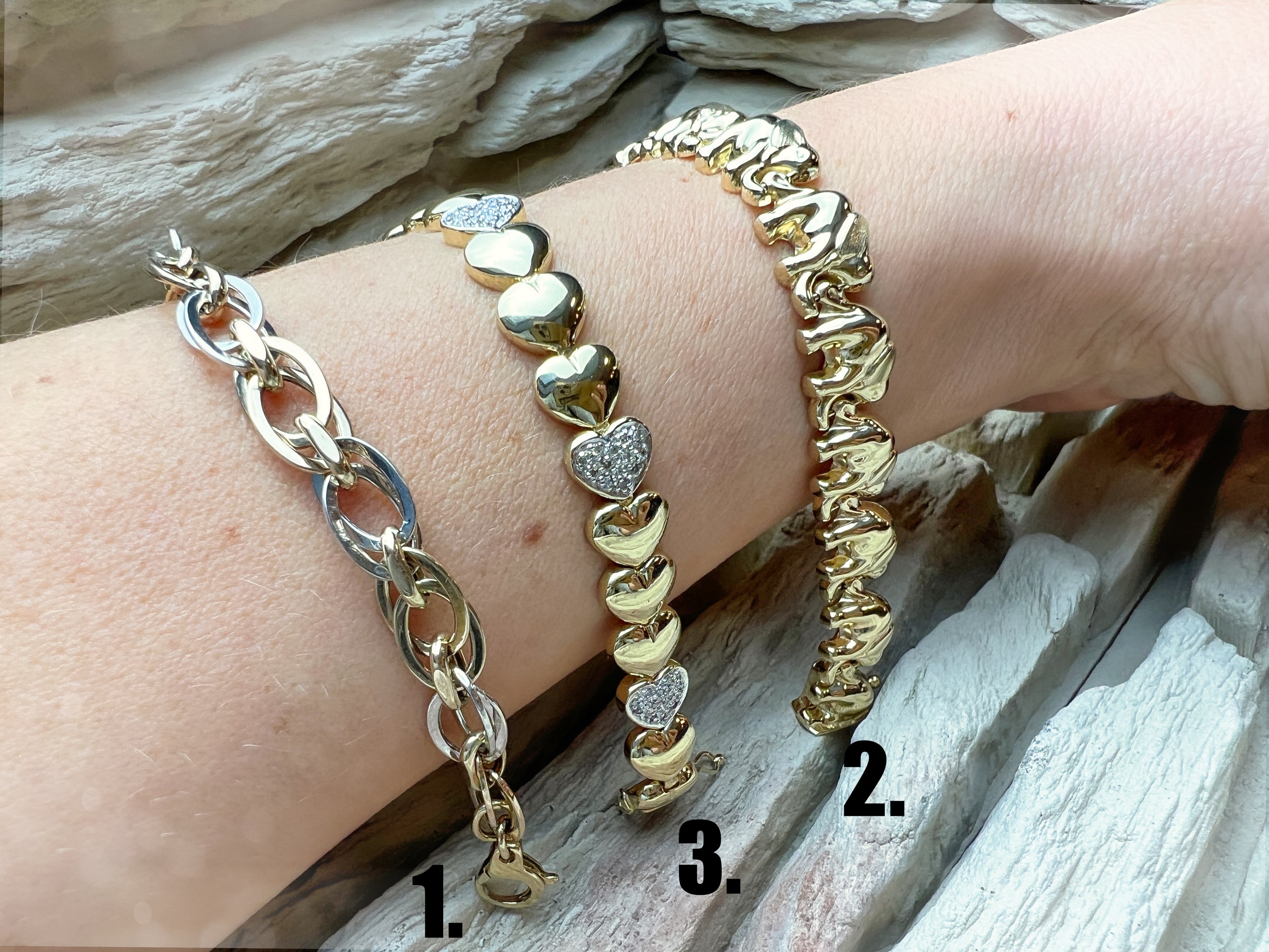 Massives 585er Diamanten-Armband "Herz-Power" - Länge: 18 cm - Breite: 7 mm - Gewicht: 17,4 Gramm - 91 Diamanten