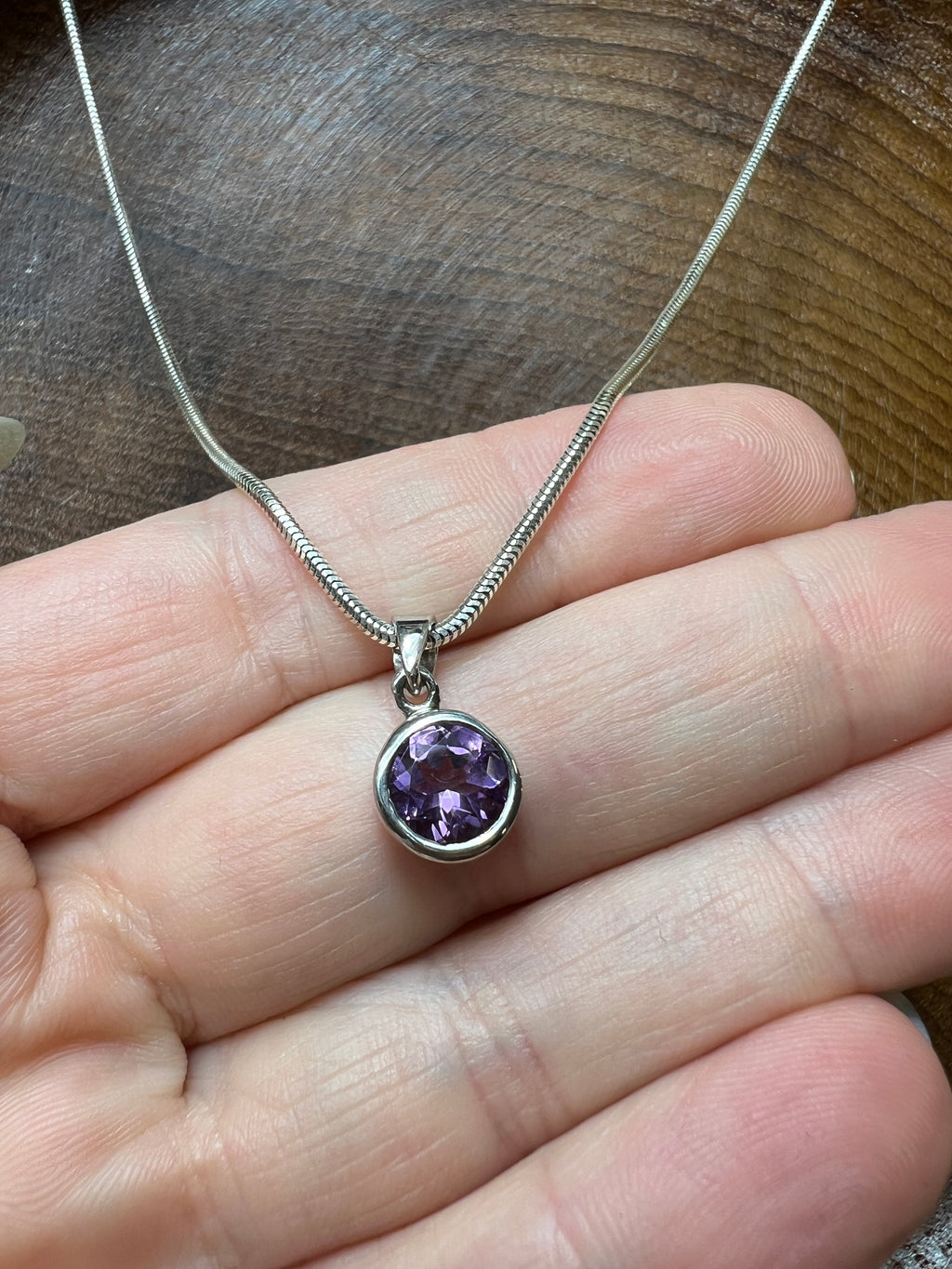 Halskette "Ruhe, Klarheit, Frische" - 925 Sterling Silber - 45 cm - Amethyst, Edeltopas weiß oder blau