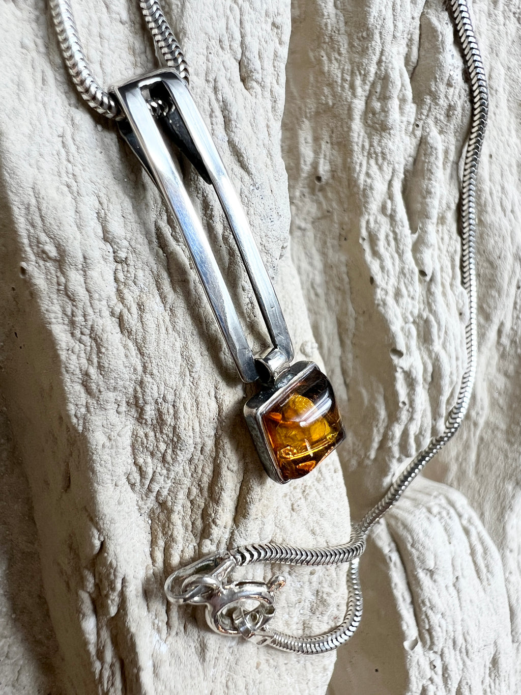 Bernstein-Kette aus 925 Sterling Silber – 45 cm - Modern - Unikat
