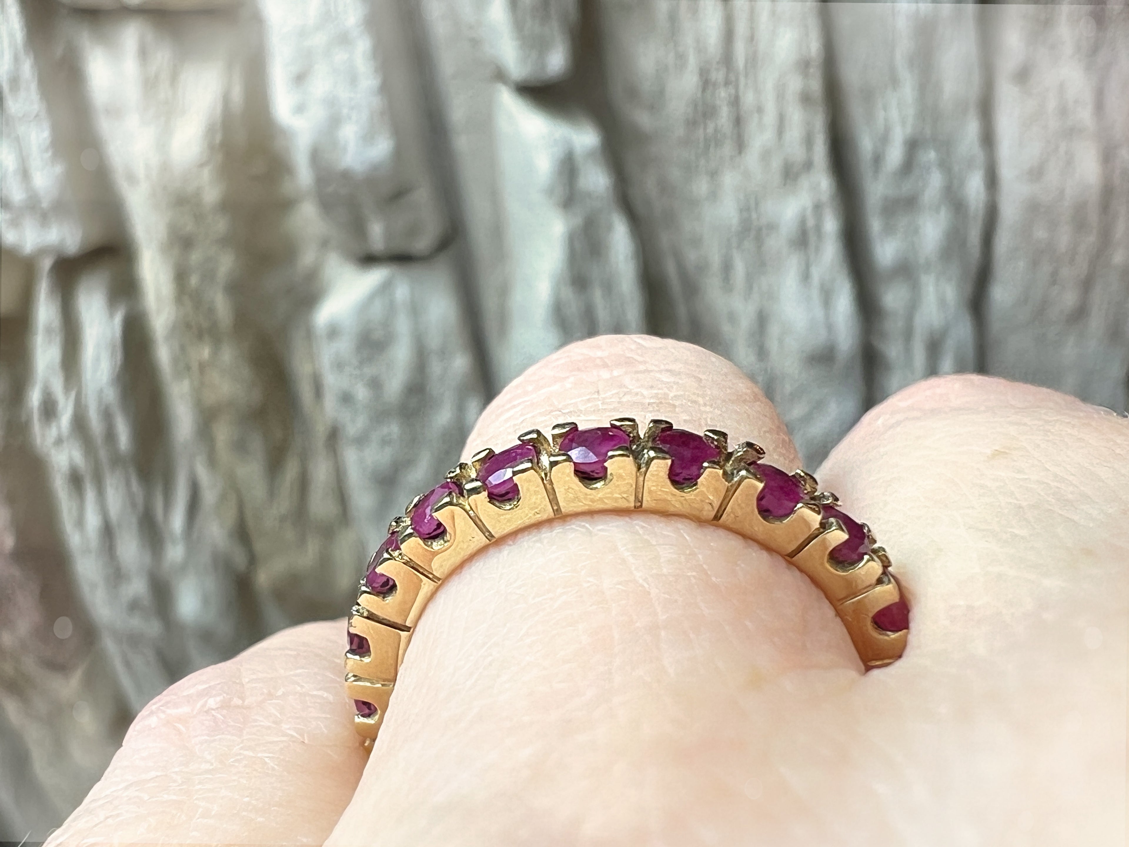 Memoire-Ring "Rubin" · 333er Gelbgold · Handgefertigt · Unikat