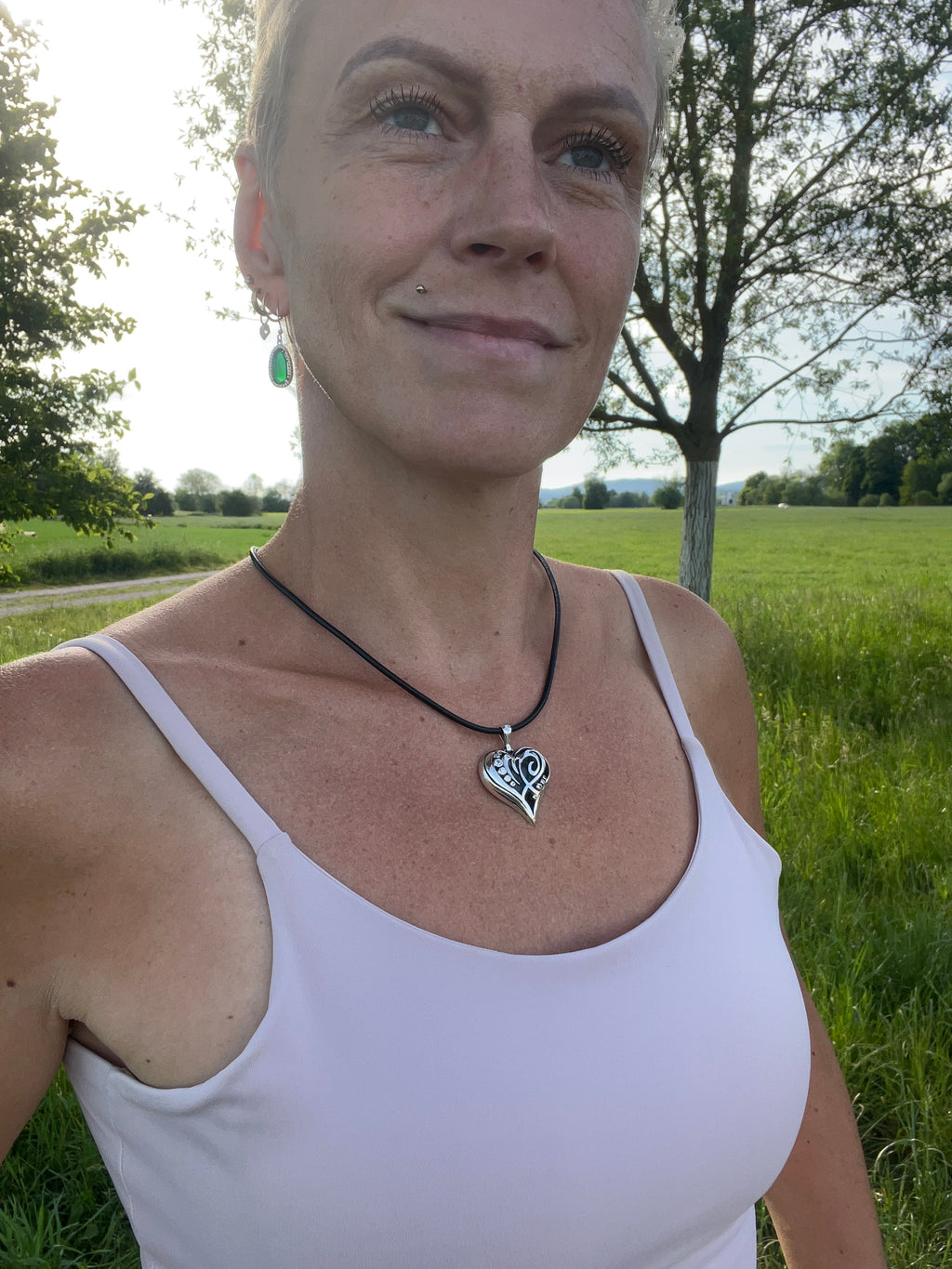 Anhänger "Love Power" · 925 Sterling Silber · weiße Zirkonia