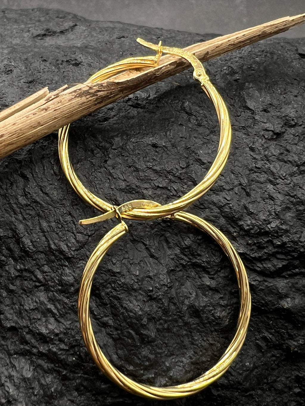 Ohrringe "Creolen gedreht" · 585 Gold · Gelbgold · 30 mm