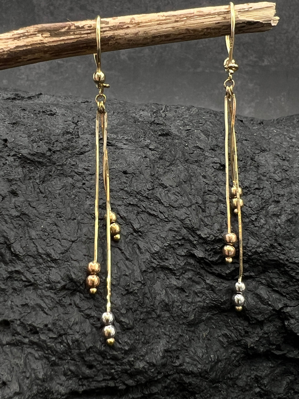Damen Ohrhänger • 585 Gelbgold • Tricolor • Kugeldesign • Bewegliche Stäbe • Hackenverschluss