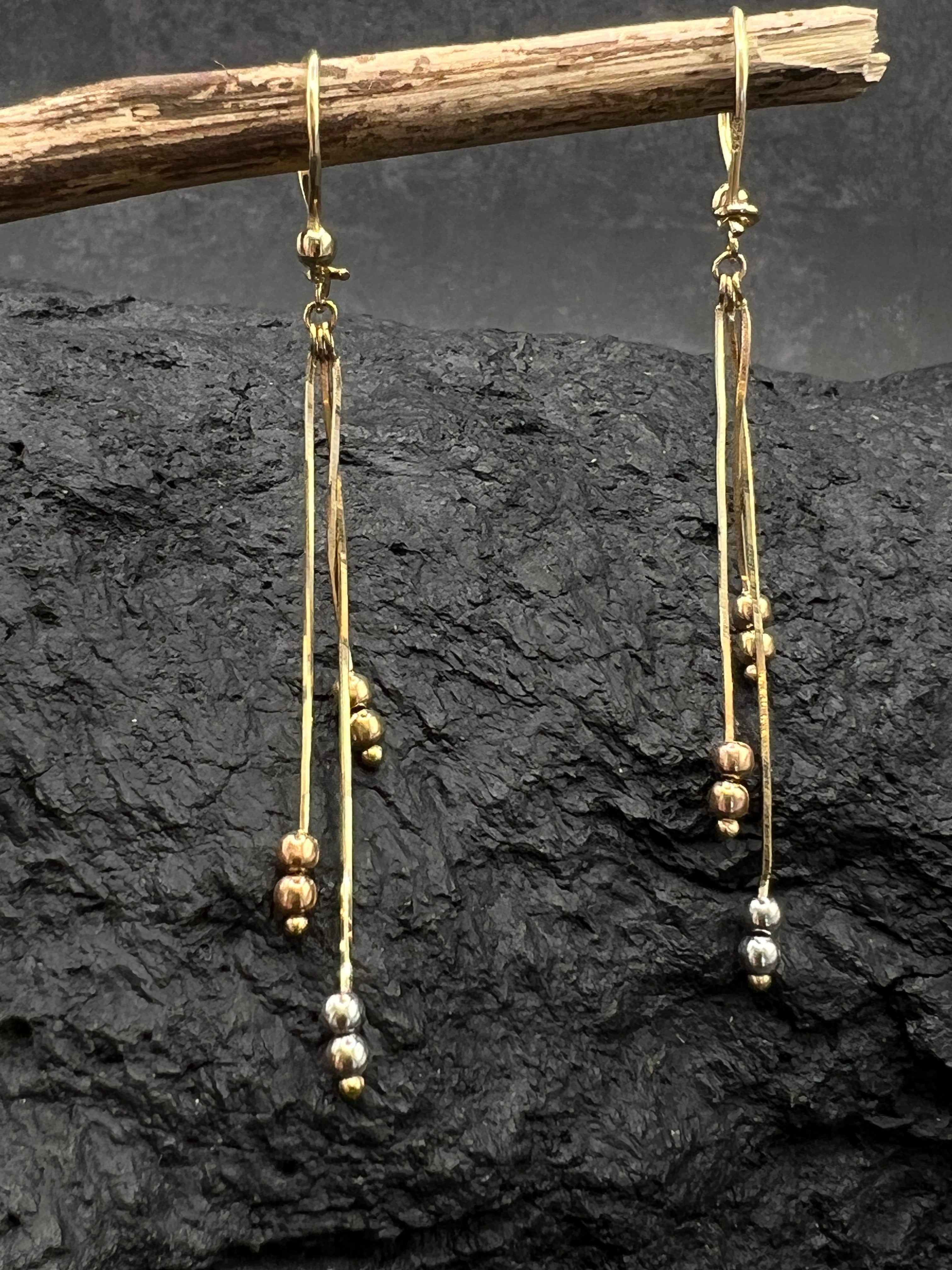 Damen Ohrhänger • 585 Gelbgold • Tricolor • Kugeldesign • Bewegliche Stäbe • Hackenverschluss