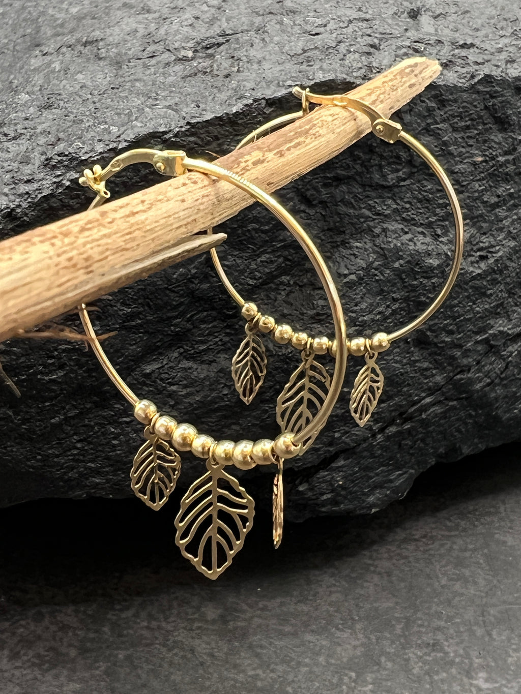 Ohrringe "Creolen verspielt" · 585 Gold · Gelbgold · Blattmuster