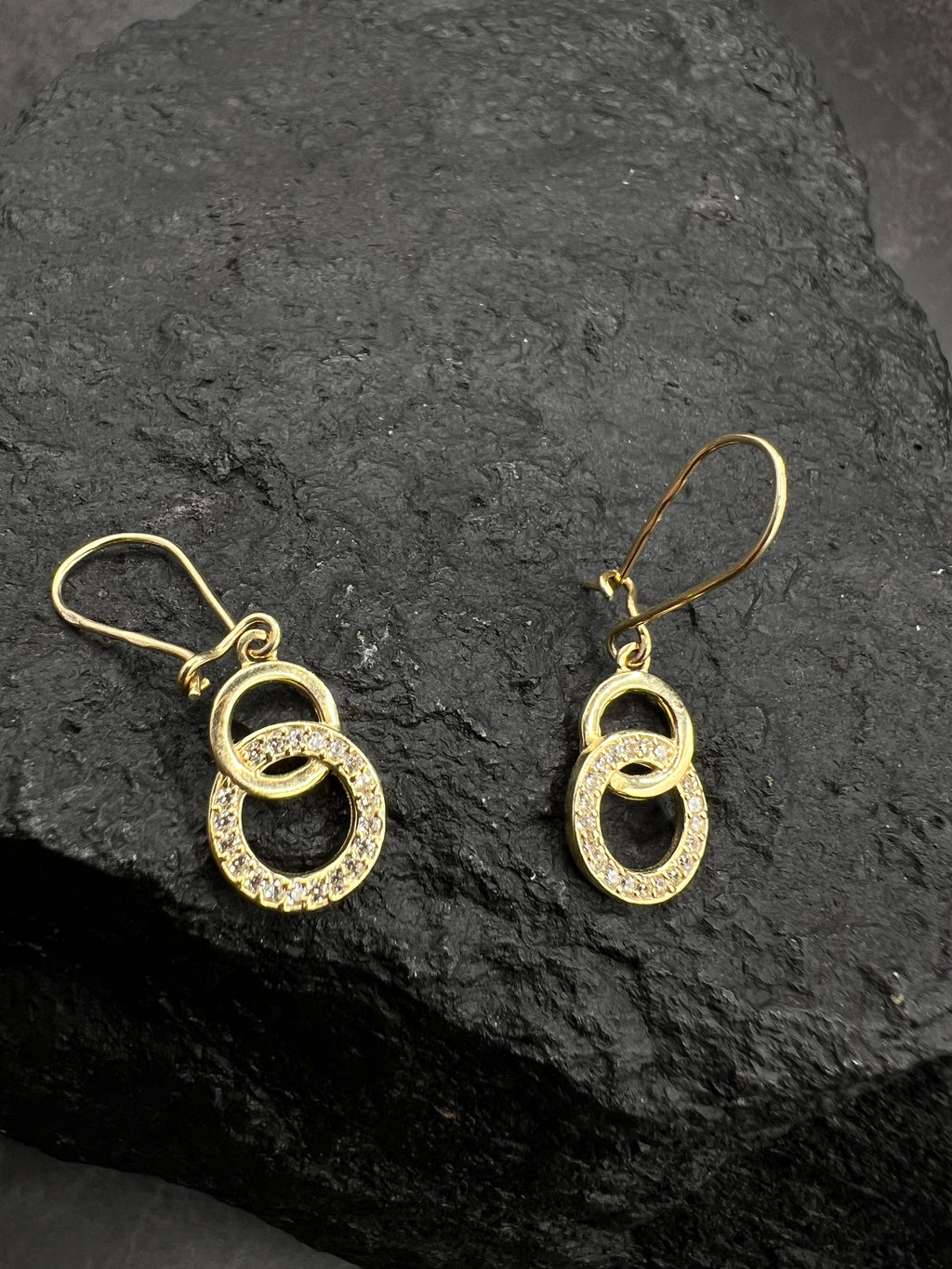 Damen Ohrhänger 585 Gelbgold · Zwei Kreise · Zirkonia · Elegante Brisur