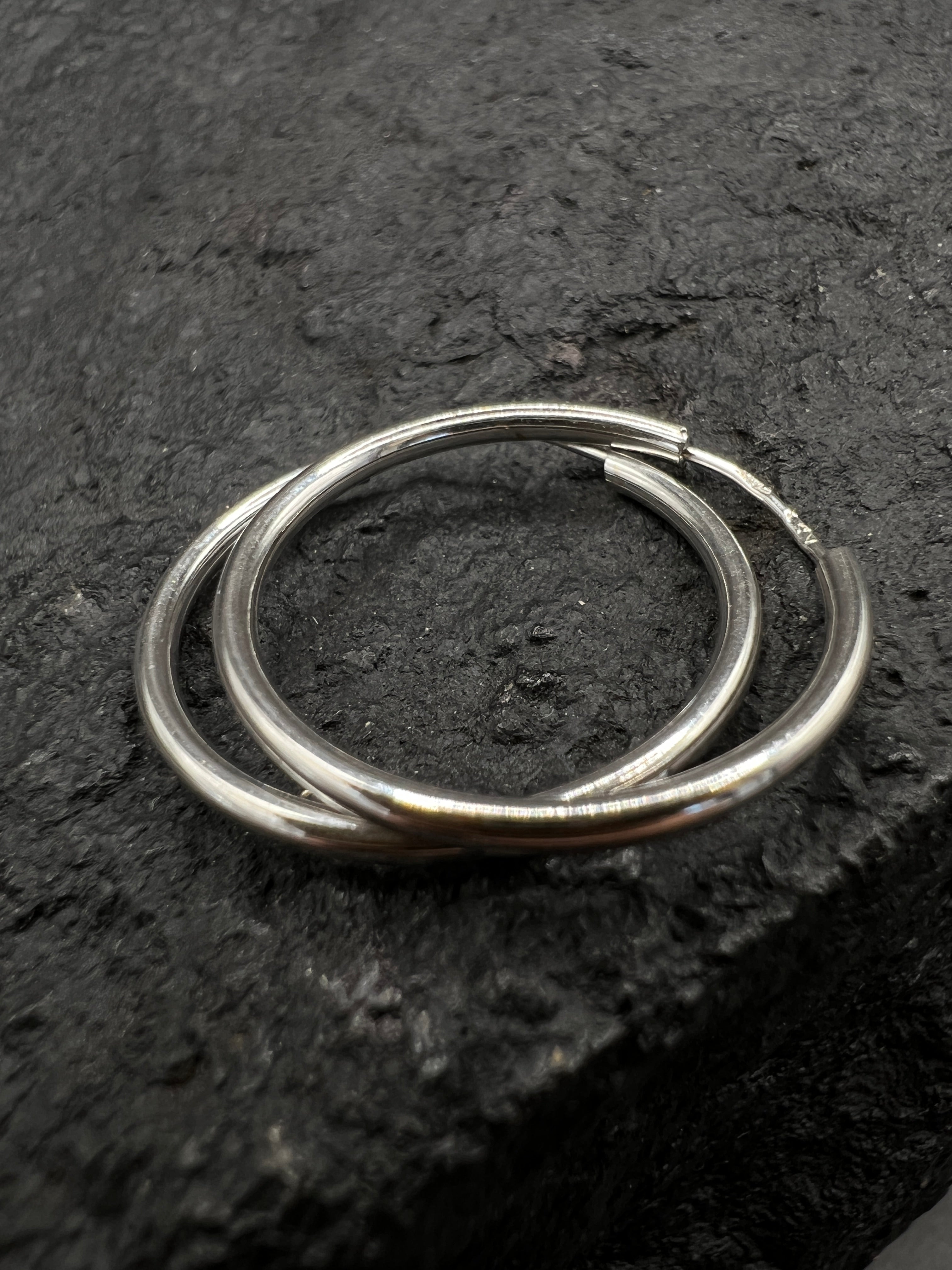 Ohrringe "Creolen Klassik" · 585 Gold · Weißgold · Glanz