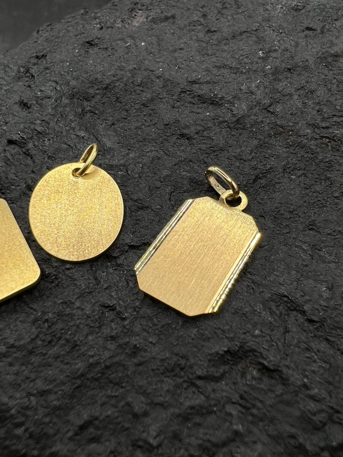 Gravurplatten-Kollektion · Sternzeichen · 585 Gelbgold • Unisex