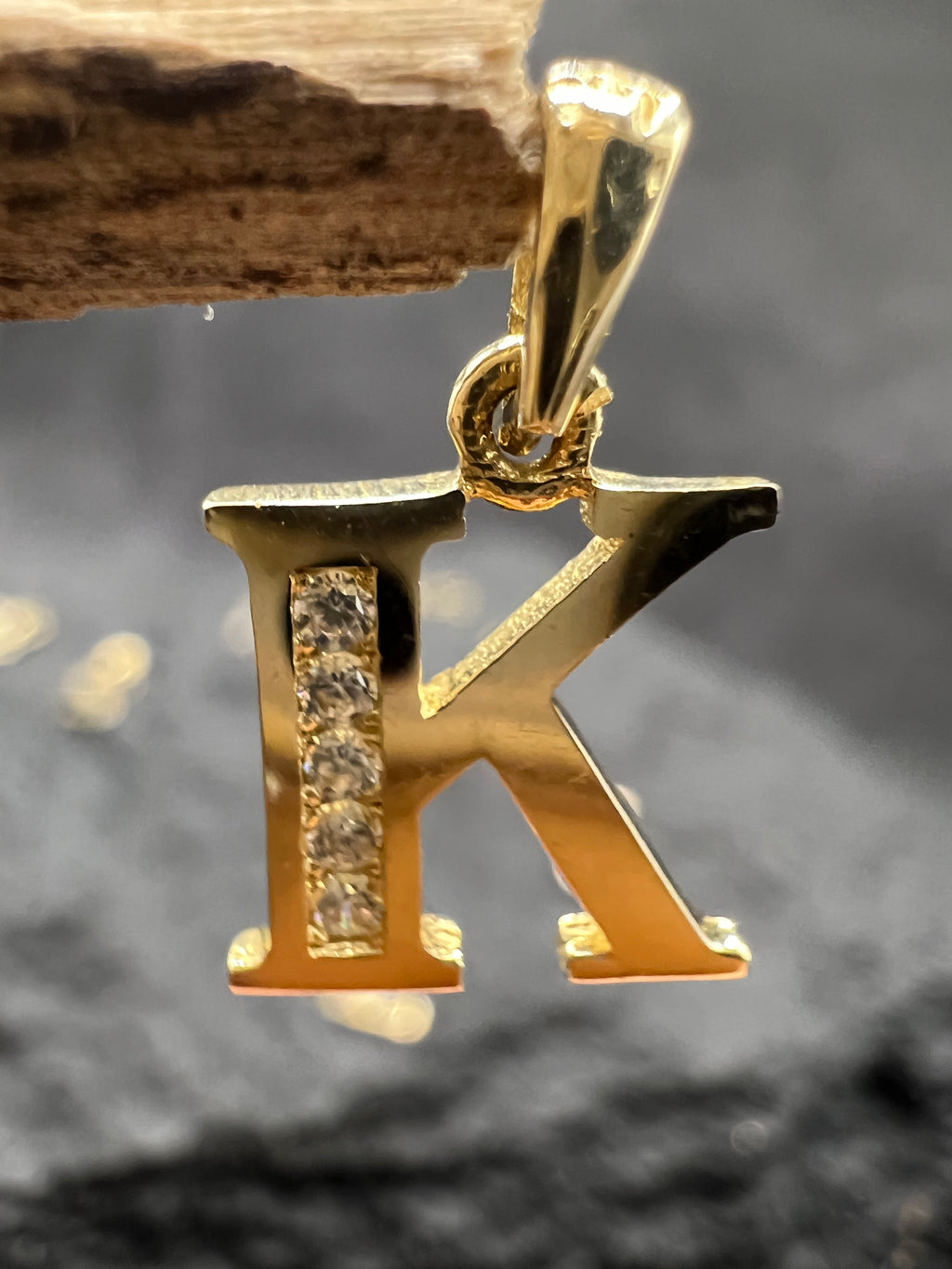 Kollektion "Buchstaben" · 585 Gold · weiße Zirkonia · Glanz