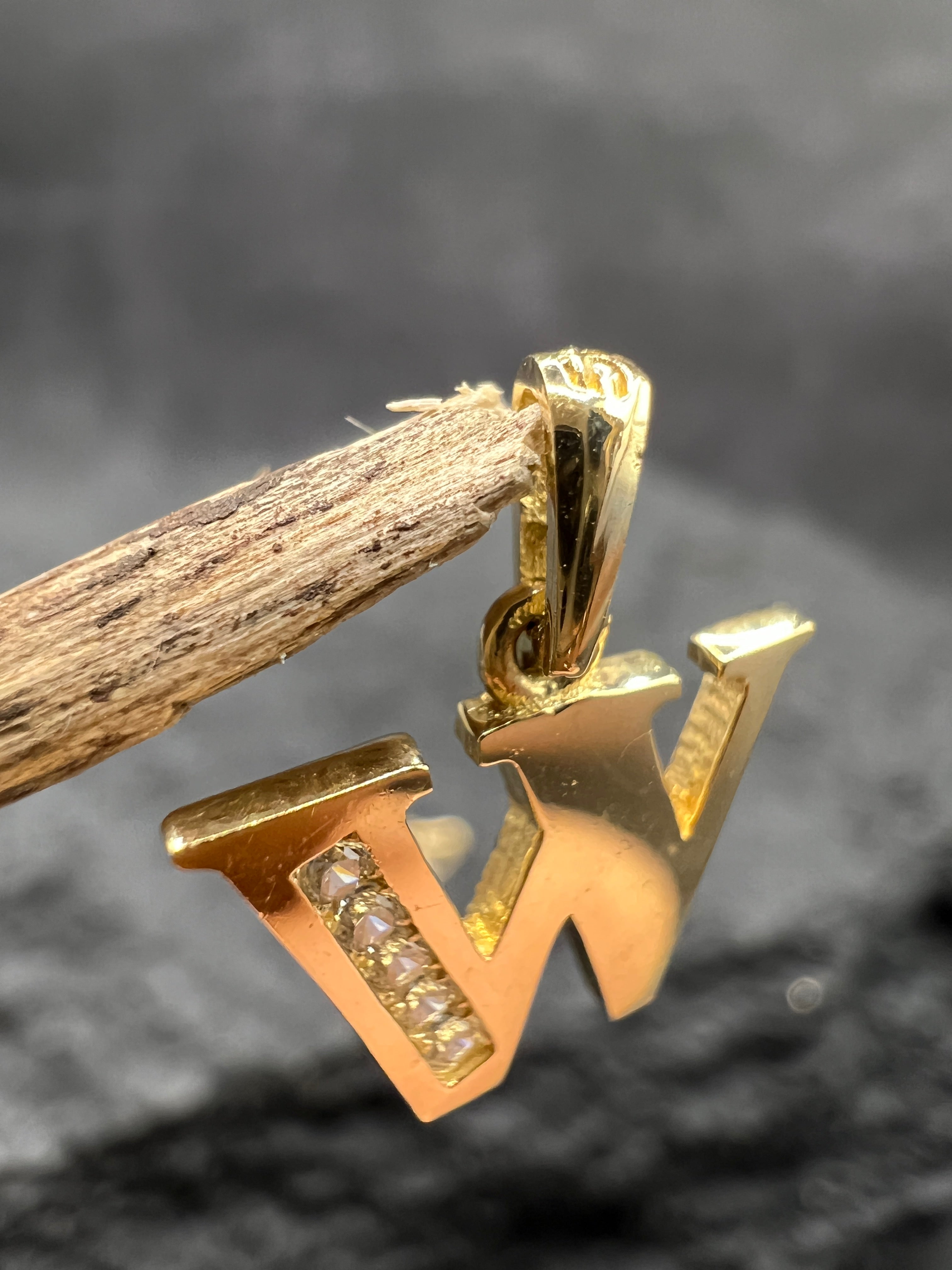 Kollektion "Buchstaben" · 585 Gold · weiße Zirkonia · Glanz