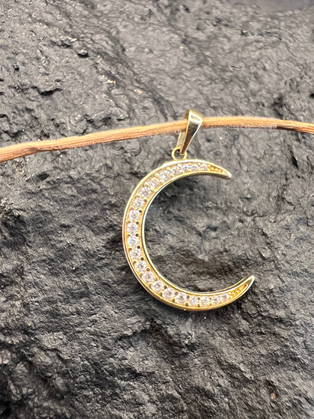 585 Gold Anhänger Halbmond Gelbgold • Zirkonia • 14 Karat • Unisex