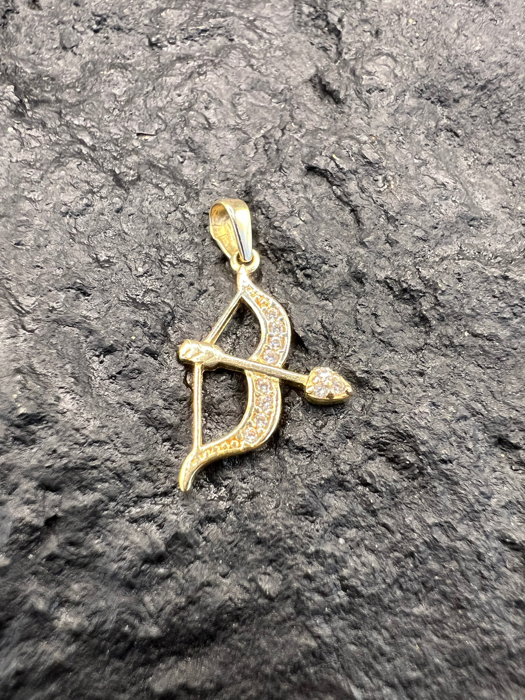 585 Gold Anhänger • Amor • 14 Karat • weiße Zirkonia