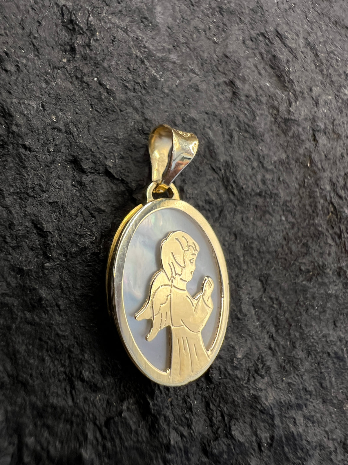 585 Gold Anhänger • Schutzengel mit Perlmutt • 14 Karat • Gelbgold • Unisex