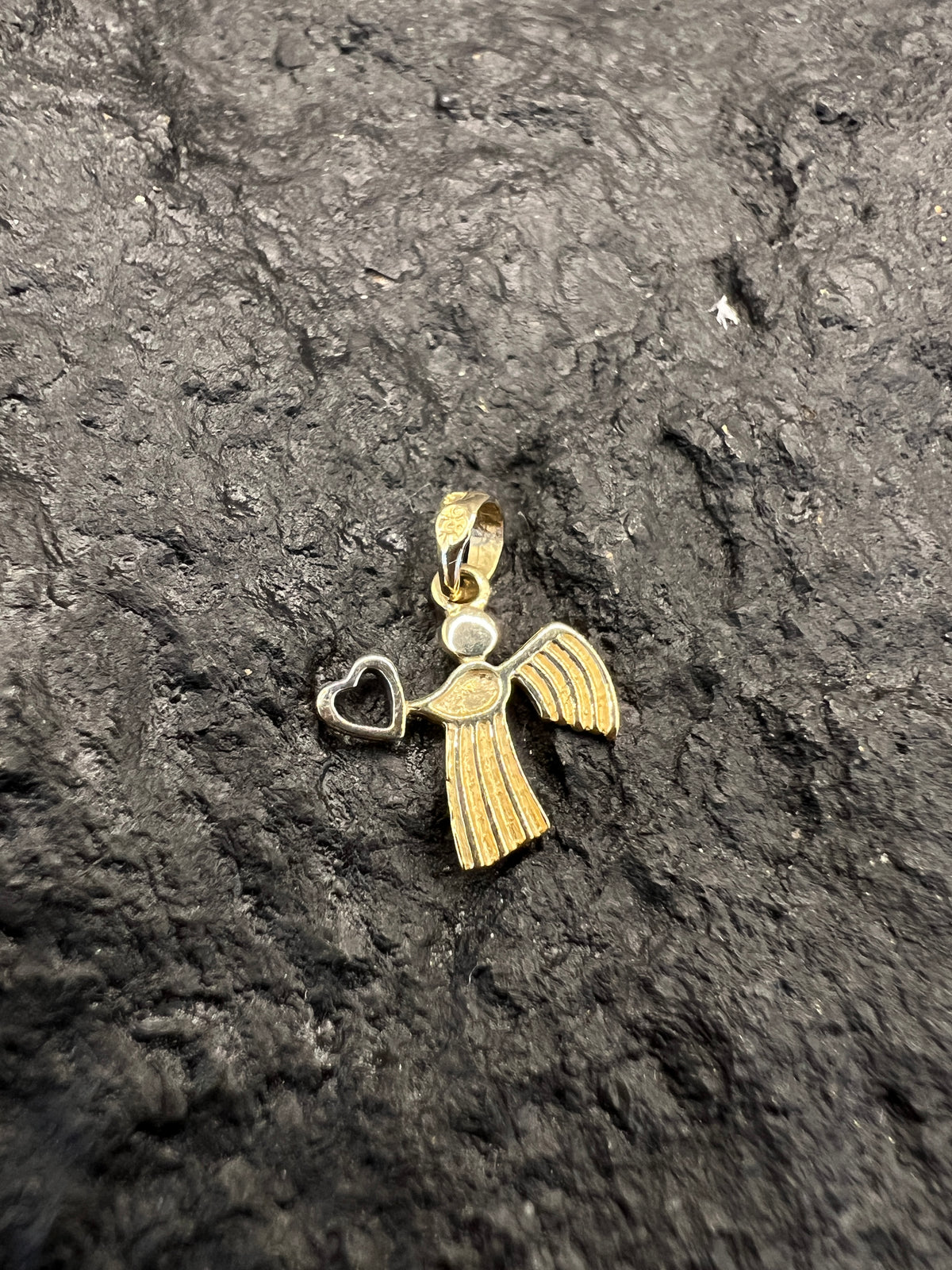 585 Gold Anhänger • Schutzengel mit Herz • 14 Karat • Bicolor • Love