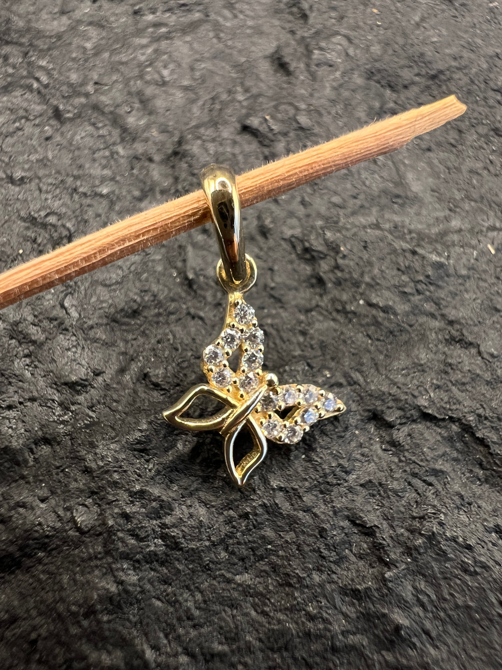 333 Gold Anhänger • Schmetterling • 8 Karat • weiße Zirkonia