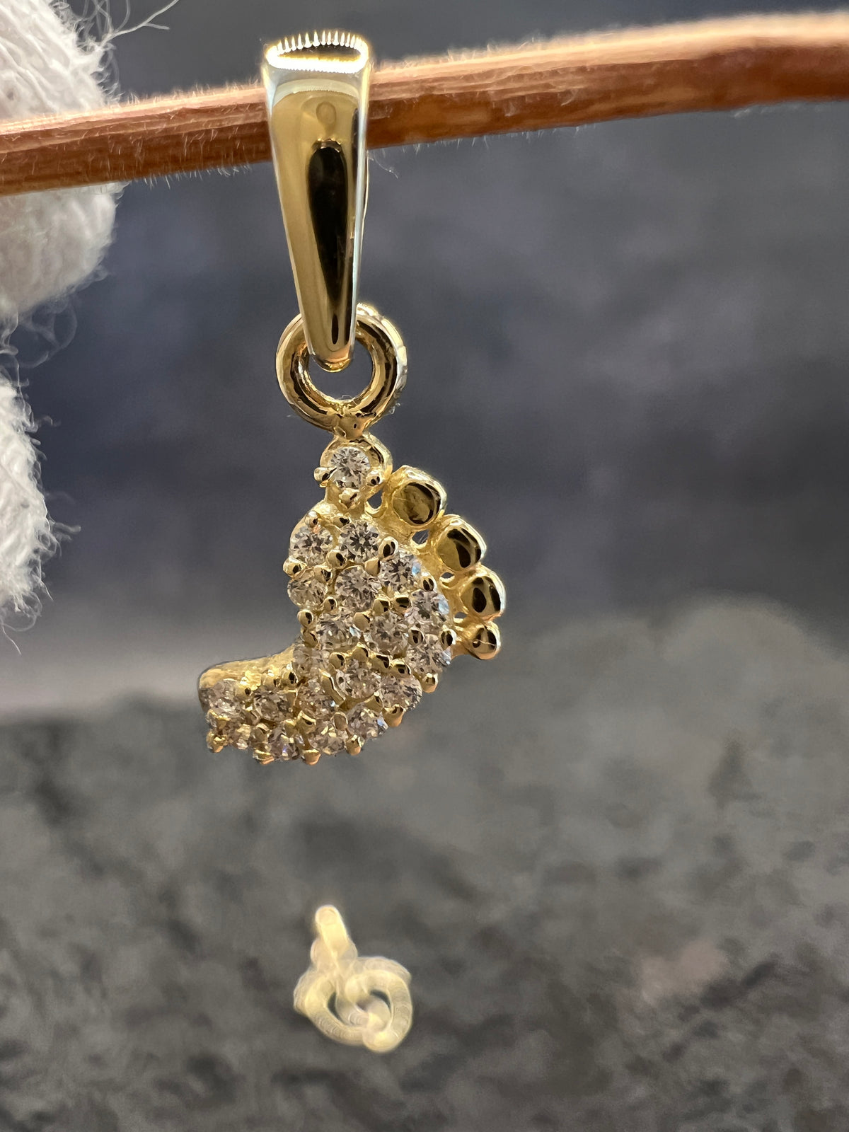 Babyfüßchen Anhänger • 333 & 585 Gold • Füßchen-Paar oder Einzeln