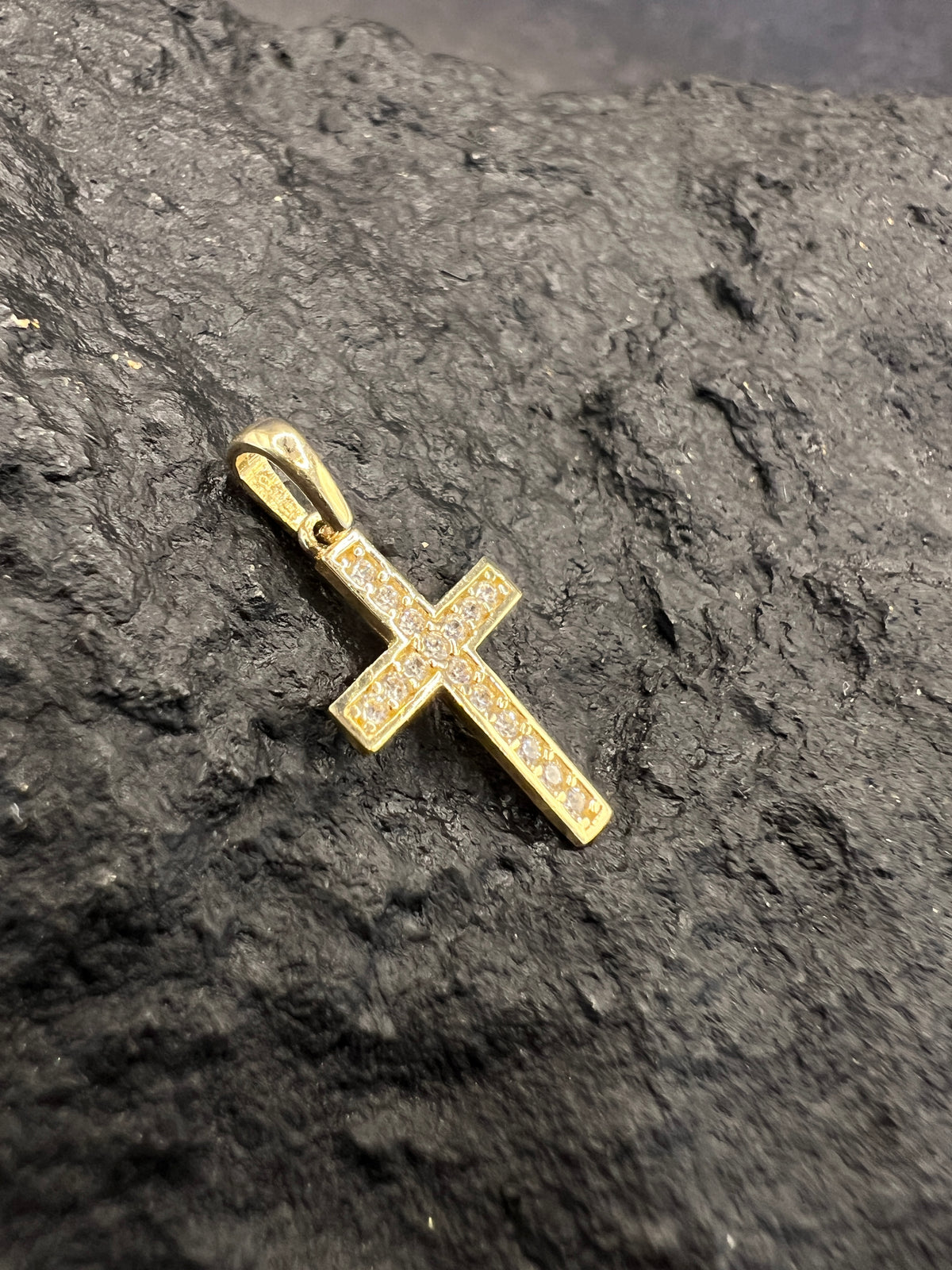 585 Gold Kreuz Anhänger • Gelbgold • weiße Zirkonia • unisex
