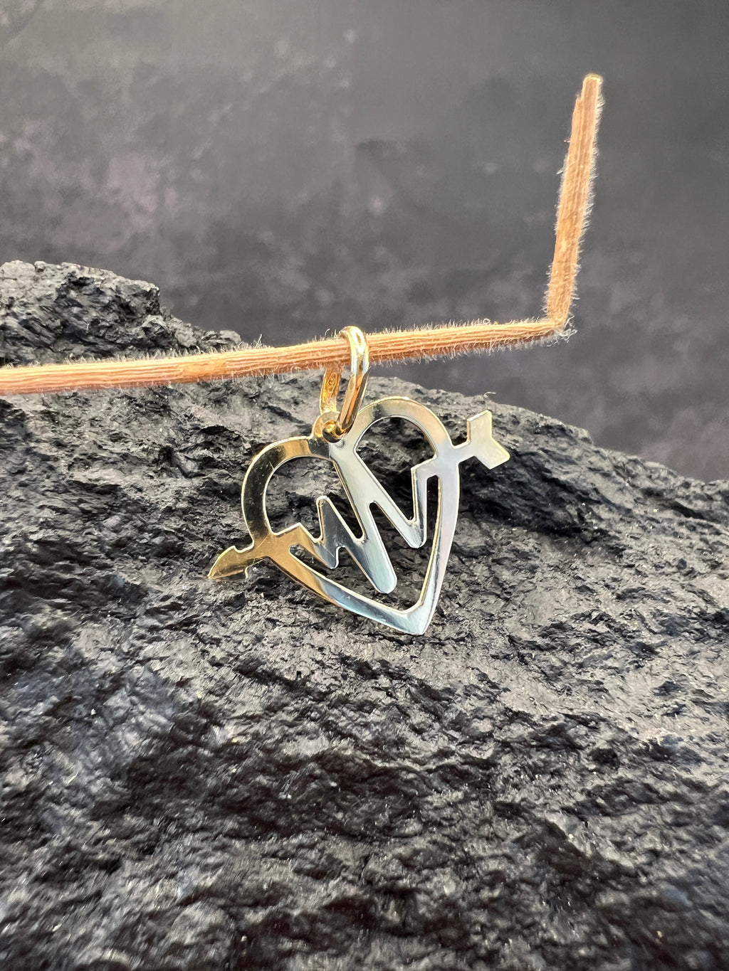 Herzpfeil der Liebe · 585 Gold · Anhänger · Herz · beidseitig