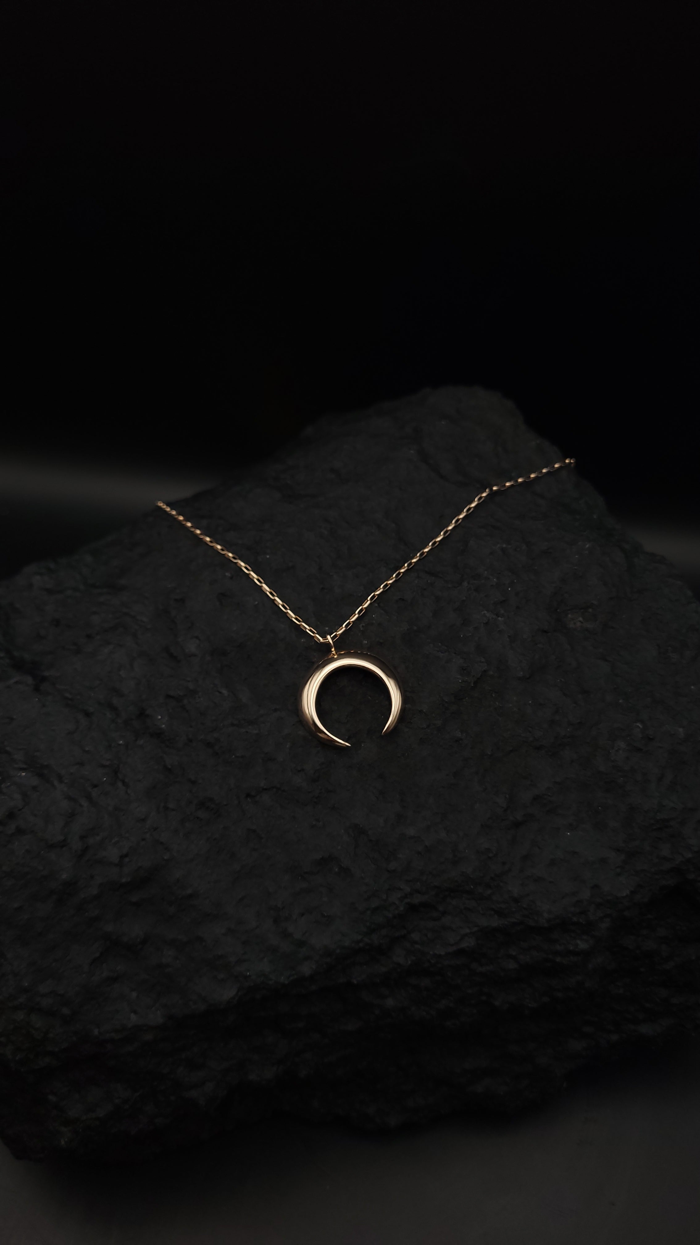 gr. Kollektion "Luna" · 925 Sterling Silber · Sichelmond · Symbolik