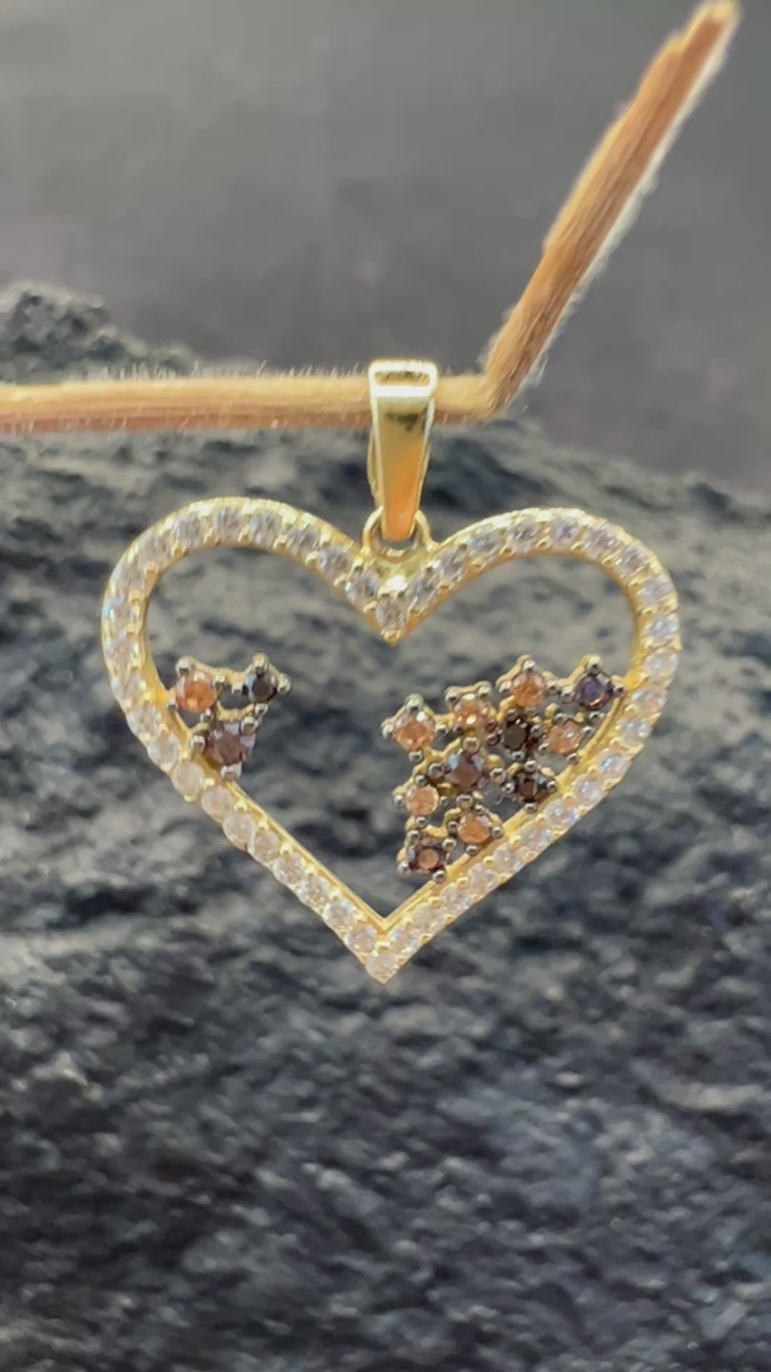 Herz der Verbundenheit · 585 Gold Anhänger · Zirkonia