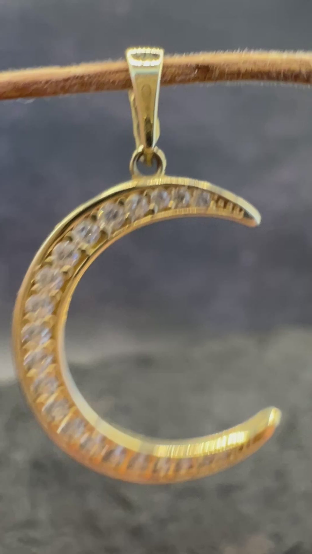 585 Gold Anhänger Halbmond Gelbgold • Zirkonia • 14 Karat • Unisex