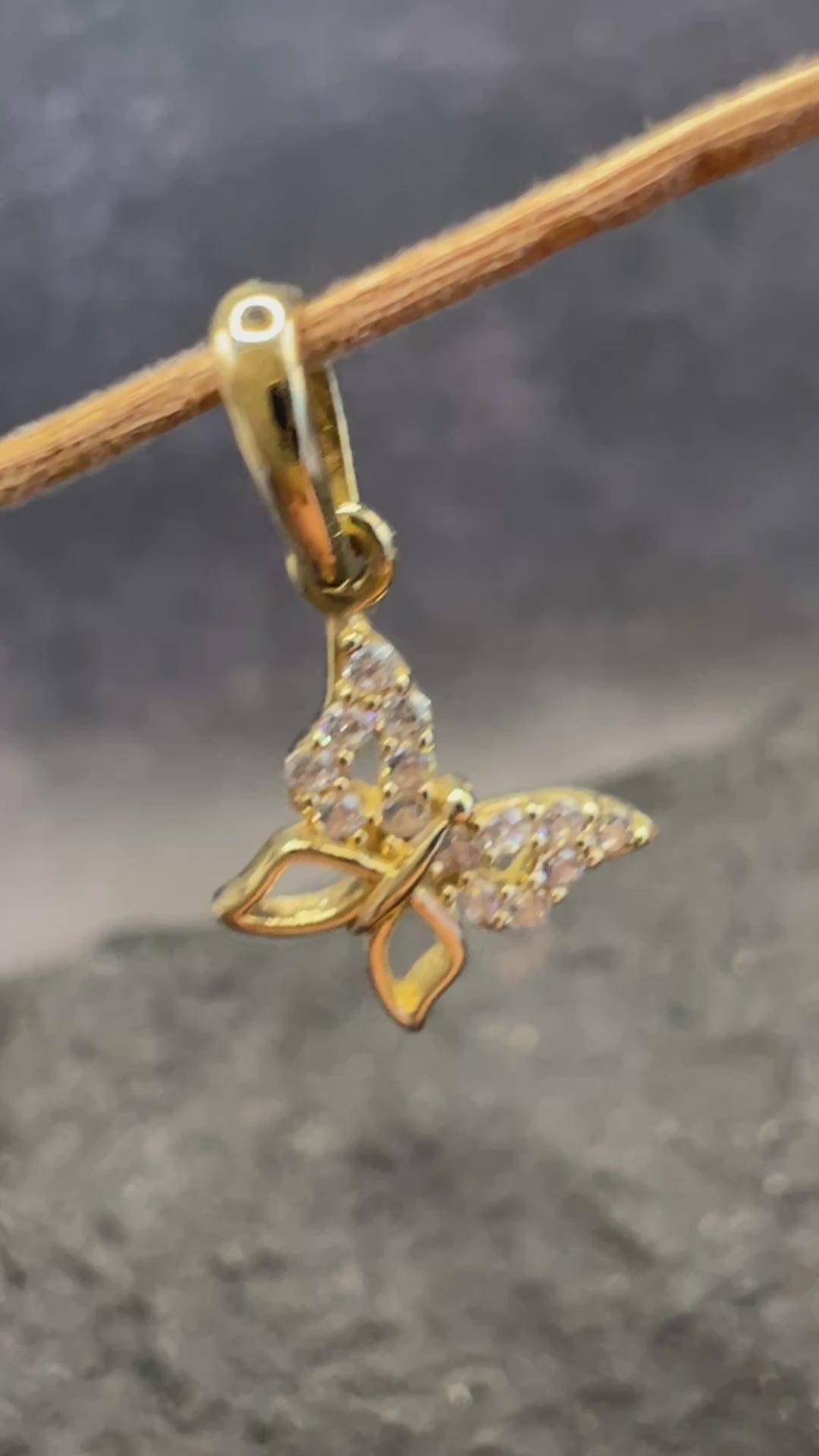 333 Gold Anhänger • Schmetterling • 8 Karat • weiße Zirkonia
